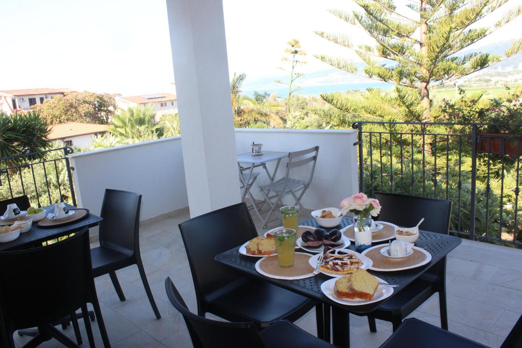 Bed and Breakfast Residenza Anna Calabria Бриатико Экстерьер фото